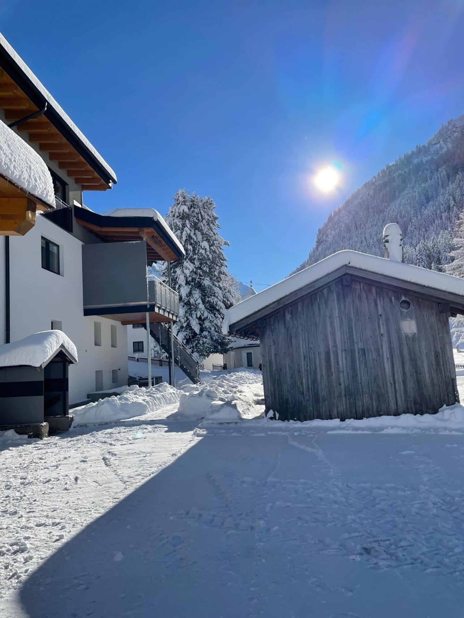Apart Luibisblick St. Leonhard im Pitztal Exterior foto